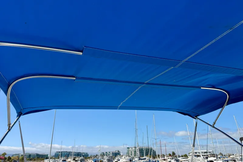 Slide: The Image of Great Bimini canvas - 16