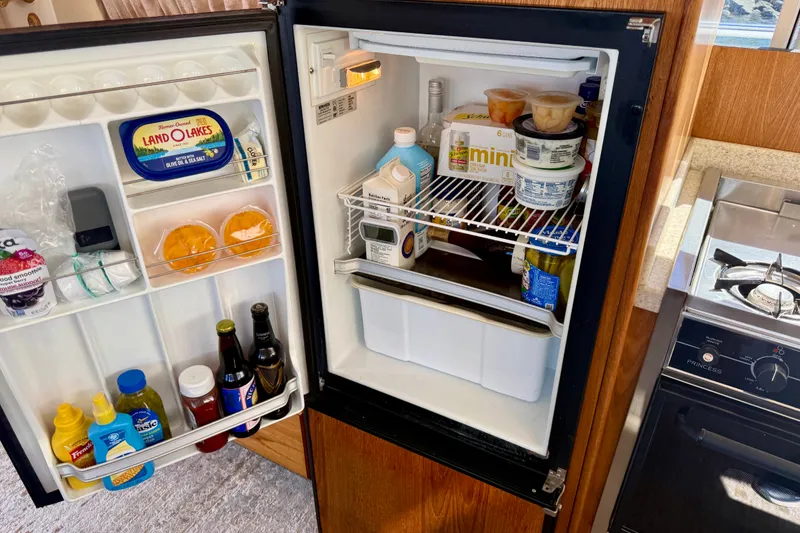 Slide: The Image of Open refrigerator - 32