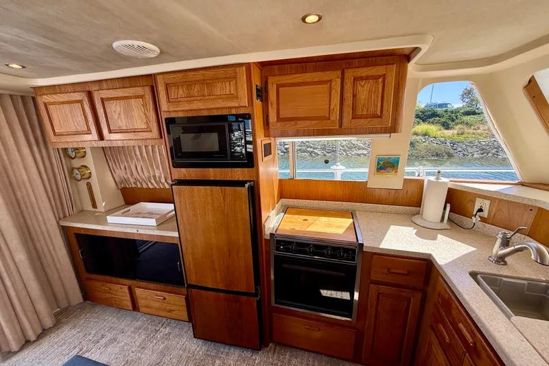 Slide: The Image of Galley and port side arrangement - 27