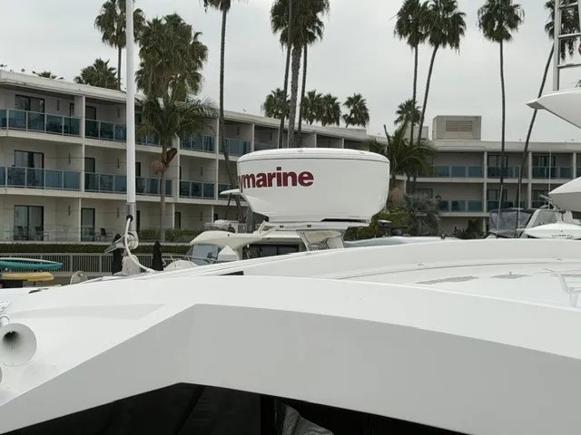 Slide: The Image of Cruisers 39 Express Coupe 2018 - 27