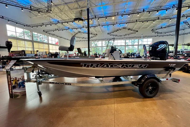 The Image of 2027 Tracker Bass Tracker 175 CC boat displayed in a showroom. - 0