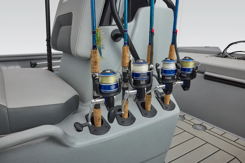 Slide: The Image of Tracker Bass Tracker 175 CC 2027 - 15