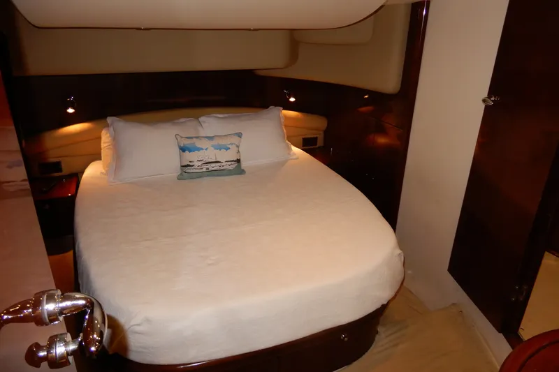 Slide: The Image of Luxurious bedroom interior of 2008 Viking Sport Cruisers 61 Motor Yacht. - 112