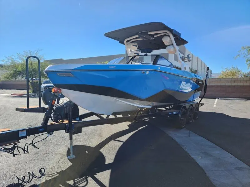 Slide: The Image of Malibu 25 LSV 2026 - 4