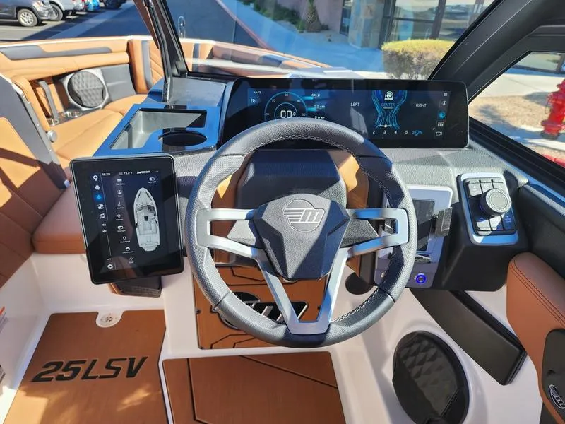 Slide: The Image of Malibu 25 LSV 2026 - 28
