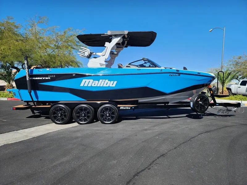 The Image of Malibu 25 LSV 2026 - 0