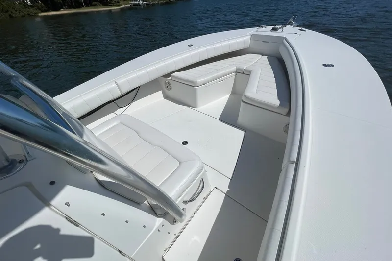 Slide: The Image of 2012 REGULATOR 32 FORWARD SEATING OVERVIEW LOOKING FORWARD - 3