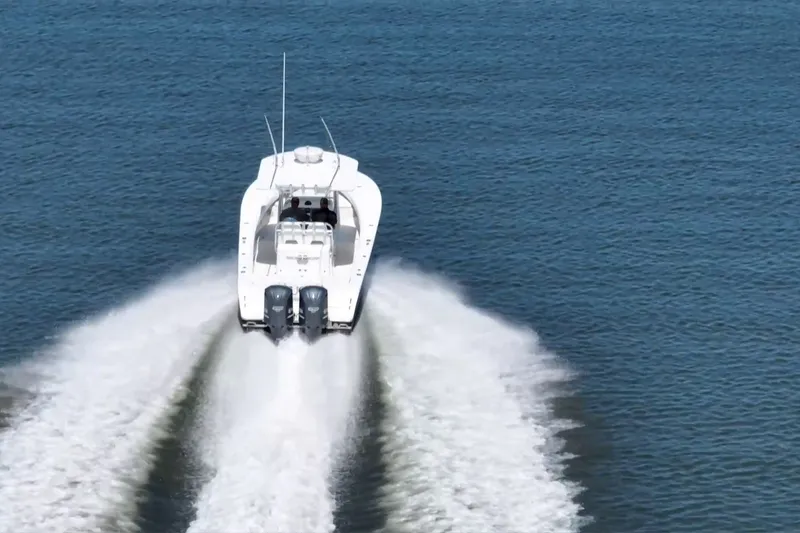Slide: The Image of Regulator Marine 32 Forward Seating 2012 - 25