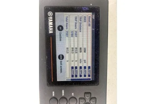 Slide: The Image of Yamaha marine display showing engine hours and performance data for a 2017 Sea Hunt Gamefish 27. - 12