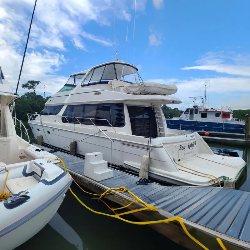 The Image of Carver Yachts 570 Voyager Pilothouse 2004 - undefined