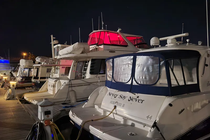 Slide: The Image of FLYBRIDGE MULTI-COLOR LIGHTING - 93