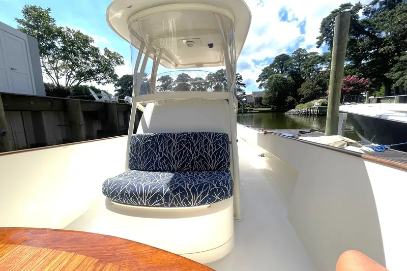 Slide: The Image of CENTER CONSOLE FORWARD SEAT WITH REMOVABLE CUSHIONS - 8