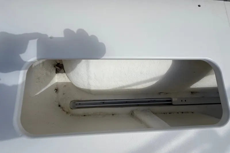 Slide: The Image of 2004 Silverton 43 Motor Yacht interior compartment detail. - 18