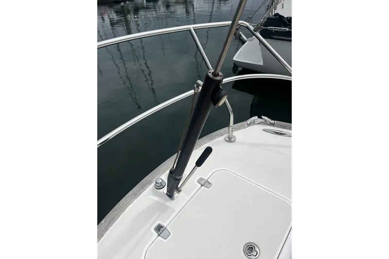 Slide: The Image of Bow of 2007 Sabre Spirit sailboat with stainless steel railing and deck fittings. - 14