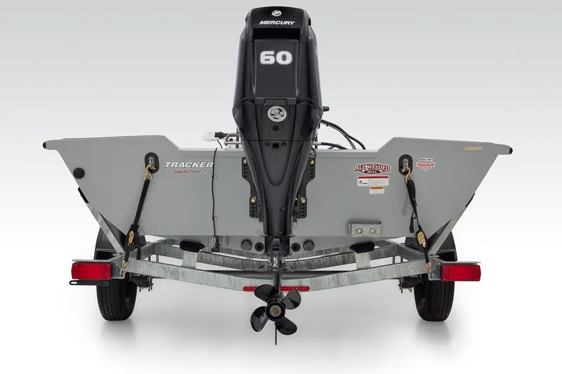 Slide: The Image of Tracker Bass Tracker 175 CC 2027 - 21