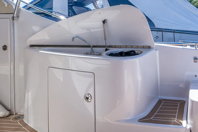 Slide: The Image of Outdoor sink area on a 2014 Zeelander Z44 yacht deck. - 19