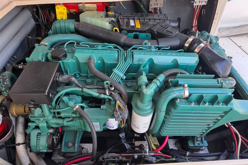 Slide: The Image of Easy access to starboard engine - 13