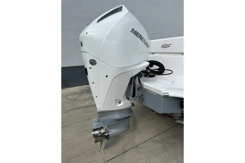 Slide: The Image of Outboard motor on a 2025 Glassream 240 CCX boat, featuring a sleek design. - 3