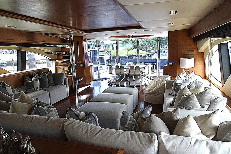 Slide: The Image of Luxurious interior of 2010 Azimut 100 Leonardo yacht with elegant seating and modern decor. - 10
