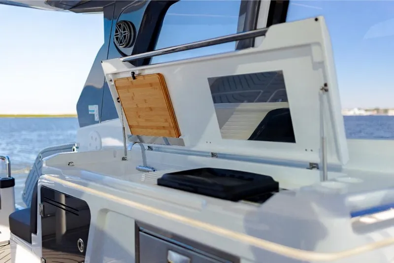 Slide: The Image of 2023-Galeon-375-GTO-MarineMax - 71