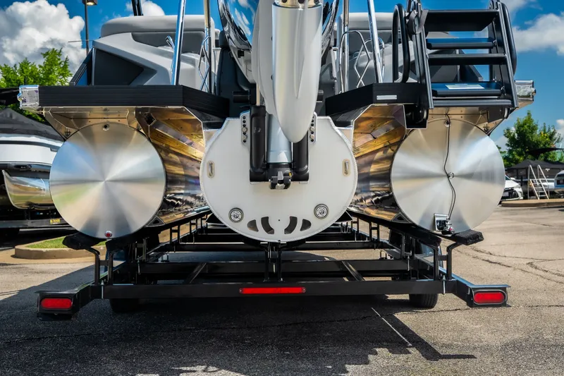 Slide: The Image of 2026 Evotti 725QL pontoon boat rear view, showcasing sleek design and metallic finish. - 14