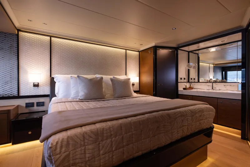 Slide: The Image of Absolute Navetta 75 2026 - 55