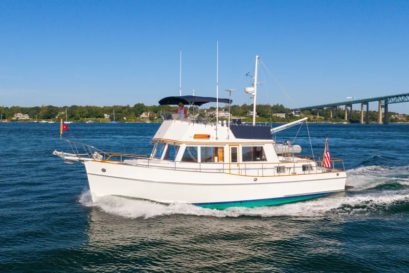 Slide: The Image of 1992 Grand Banks 42’ Classic “LIZZIE” Offered by Northstar Yacht Sales - Please Contact: Chris Carney, CPYB at 401-633-2070 - 48