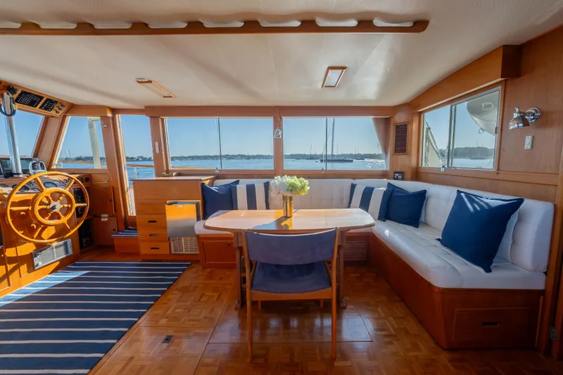 Slide: The Image of 1992 Grand Banks 42’ Classic “LIZZIE” Offered by Northstar Yacht Sales - Please Contact: Chris Carney, CPYB at 401-633-2070 - 23