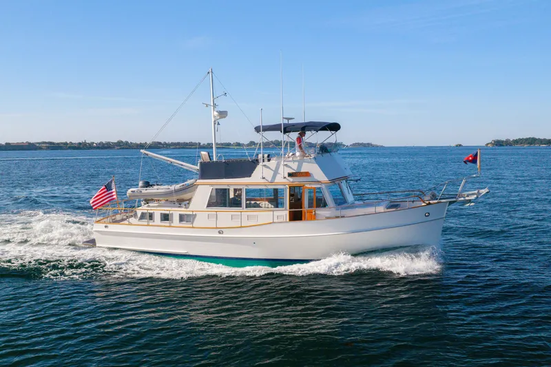 Slide: The Image of 1992 Grand Banks 42’ Classic “LIZZIE” Offered by Northstar Yacht Sales - Please Contact: Chris Carney, CPYB at 401-633-2070 - 47