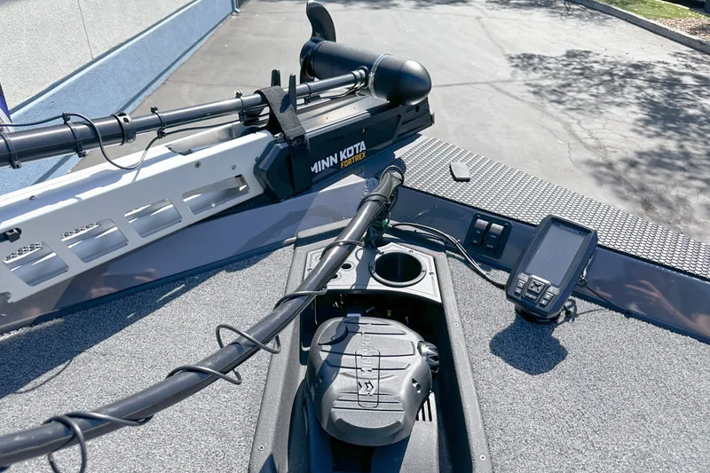 Slide: The Image of 2019 Ranger RT178 boat deck with Minn Kota trolling motor and Garmin fishfinder. - 4