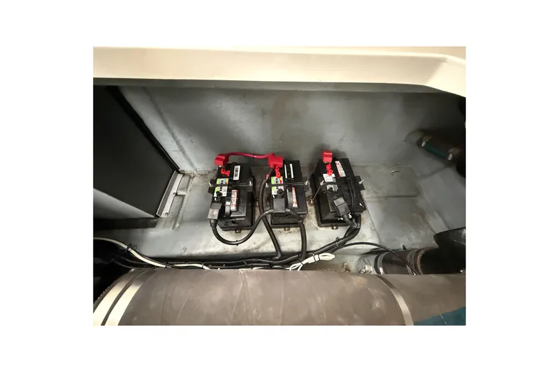 Slide: The Image of Battery compartment of a 2000 Sea Ray 340 Sundancer boat. - 61