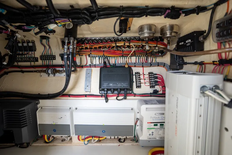 Slide: The Image of Electrical system of a 2017 SeaVee 390Z boat, showcasing wiring and components. - 21