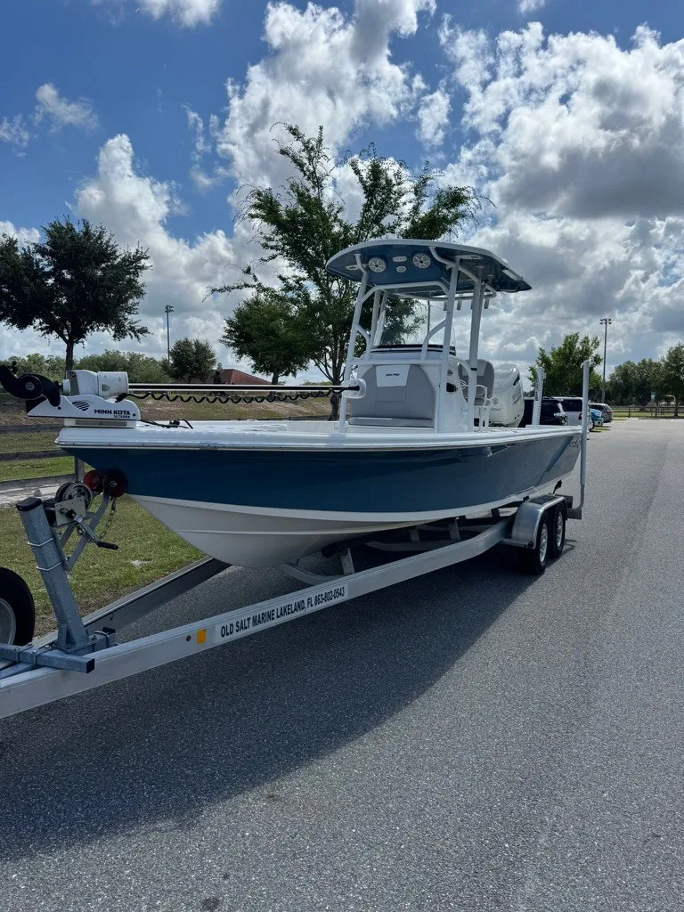Slide: The Image of Sea Pro 248 Bay 2018 - 2