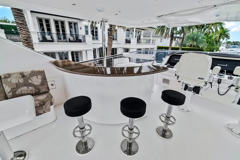 Slide: The Image of Flybridge bar - 56