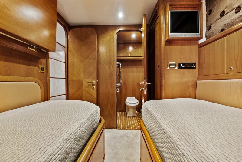 Slide: The Image of Port guest cabin looking forward - 27