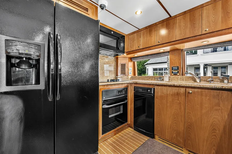 Slide: The Image of Galley to port - 9