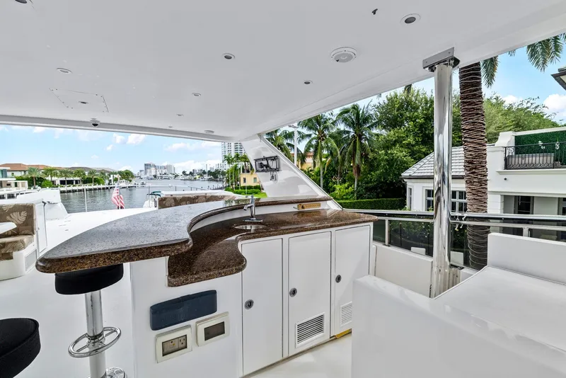 Slide: The Image of Flybridge bar looking aft - 57