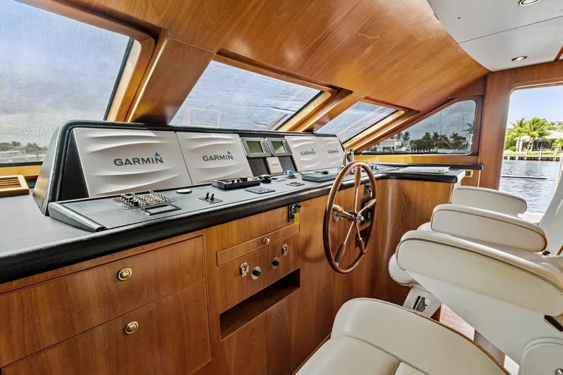 Slide: The Image of Pilothouse to starboard - 15