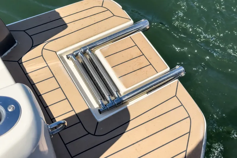 Slide: The Image of Scout 235 XSF 2020 - 11