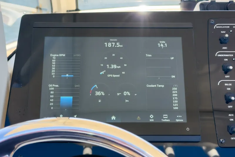 Slide: The Image of Scout 235 XSF 2020 - 24