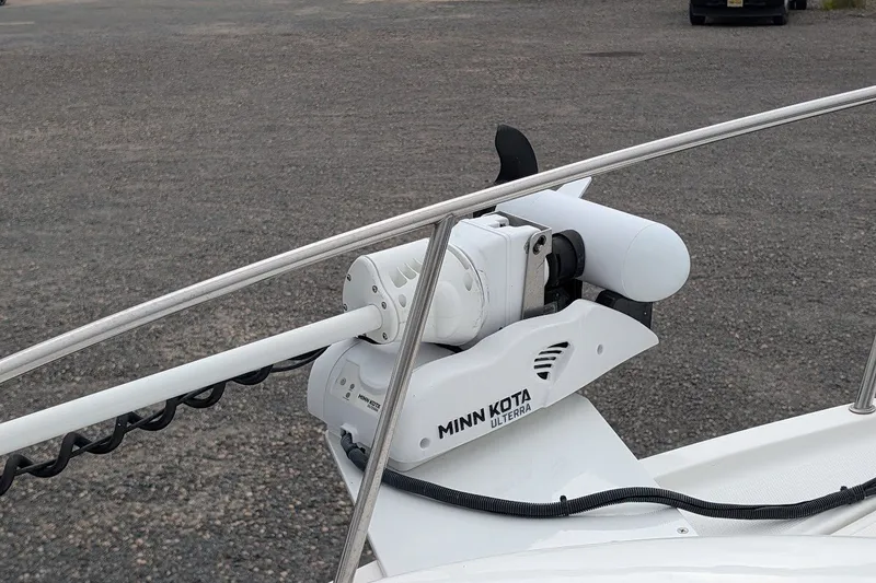 Slide: The Image of Minn Kota Ulterra trolling motor on 2012 Sea Fox 216 Walk Around boat. - 15