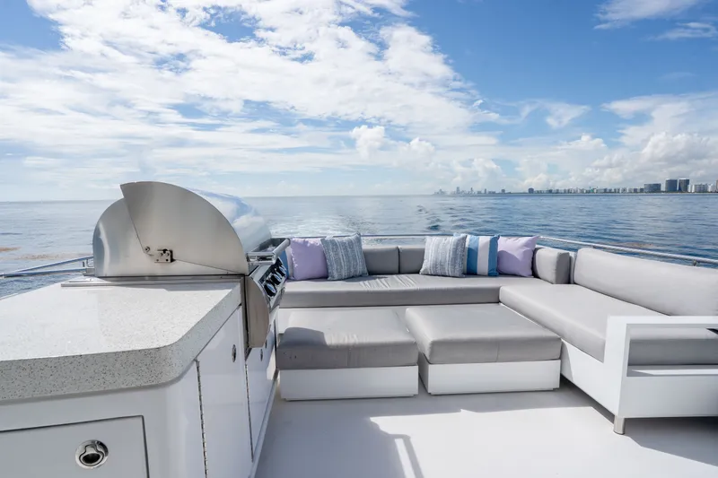 Slide: The Image of Luxurious 2018 Hatteras M75 Panacera yacht deck with seating and ocean view. - 10