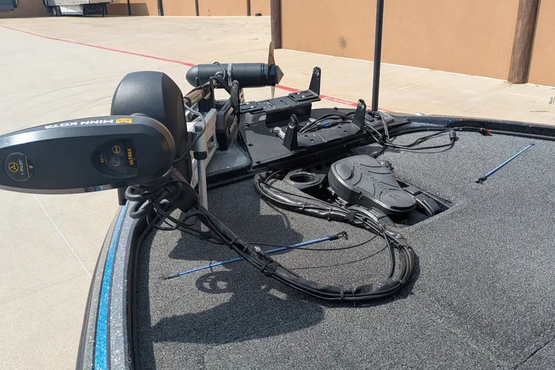 Slide: The Image of 2019 Nitro Z18 boat deck with Minn Kota Ultrex trolling motor and wiring. - 7