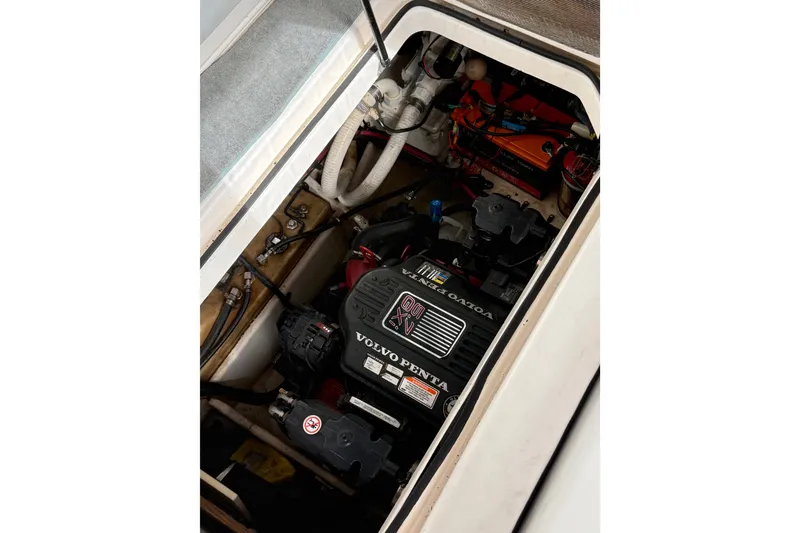 Slide: The Image of Engine compartment of a 2007 Regal Commodore 2665 with Volvo Penta engine. - 30