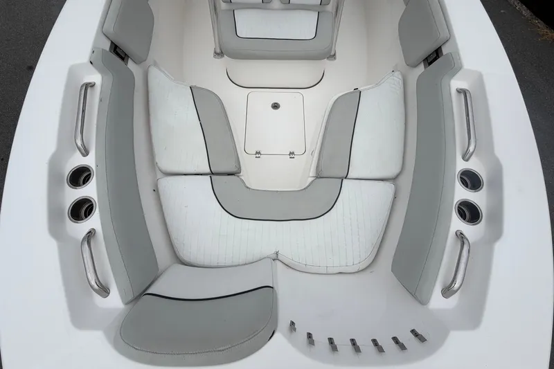 Slide: The Image of Sea Fox 228 Commander 2020 - 52
