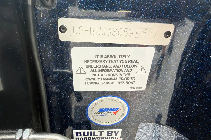 Slide: The Image of 2027 Nitro Z20 XL Pro boat warning label and certification sticker. - 14