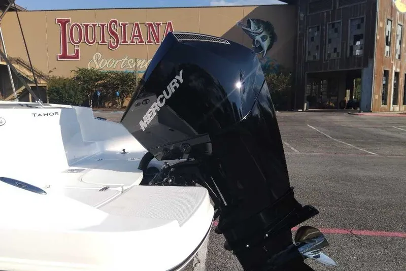Slide: The Image of 2027 Tahoe 2150 CC boat with Mercury engine at Louisiana Sportsman venue. - 10