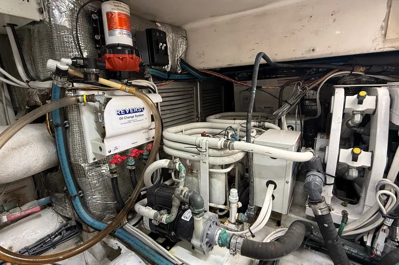 Slide: The Image of Engine room of a 2003 Ocean Yachts 43 Super Sport with Reverso oil change system. - 31