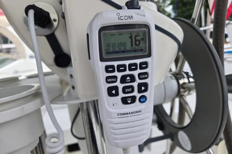 Slide: The Image of ICOM CommandMic on a 2006 Hunter 36 sailboat, displaying channel 16. - 44