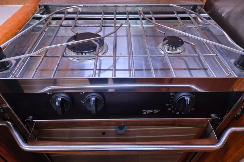 Slide: The Image of Stainless steel stove with two burners on a 2006 Hunter 36 yacht. - 27
